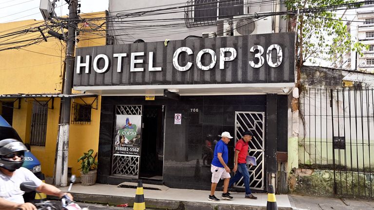 skynews-cop30-belem-hotel-brazil_7070886 Seu guia definitivo para a COP30: Por que é tão controverso e quem participa? | Notícias de ciência, clima e tecnologia