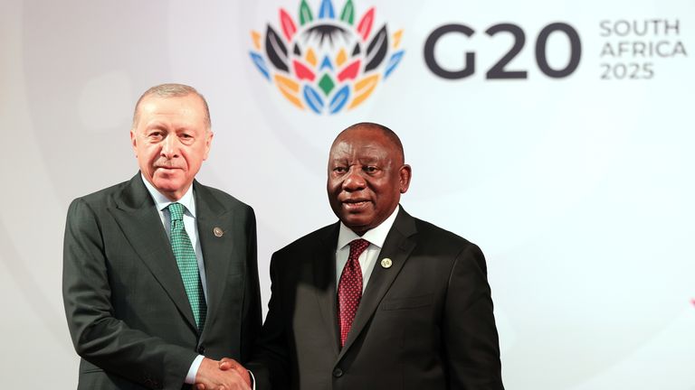 South African President Cyril Ramaphosa, right, with Turkish leader Recep Tayyip Erdogan at the G20 summit. Pic: AP