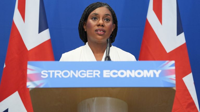 Conservative Party leader Kemi Badenoch speaking at the headquarters of the Royal Academy of Engineering in central London. Picture date: Tuesday November 4, 2025. PA Photo. Photo credit should read: Lucy North/PA Wire