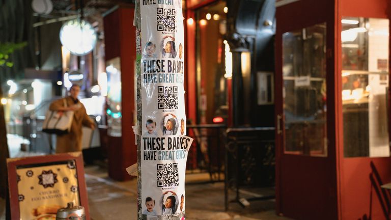 Reklamlar Big Apple'da yayınlanıyor. Resim: 28NinetyFive / Nucleus Genomics