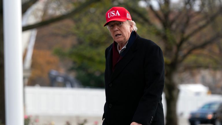 22 Kasım'da Beyaz Saray'da çekilen fotoğrafta Başkan Donald Trump, bazı muhaliflerinin yargılanmasını teşvik etti. Resim: AP