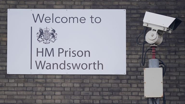 https://e3.365dm.com/25/11/768x432/skynews-wandsworth-hmp-prison_7072724.jpg?20251105122432
