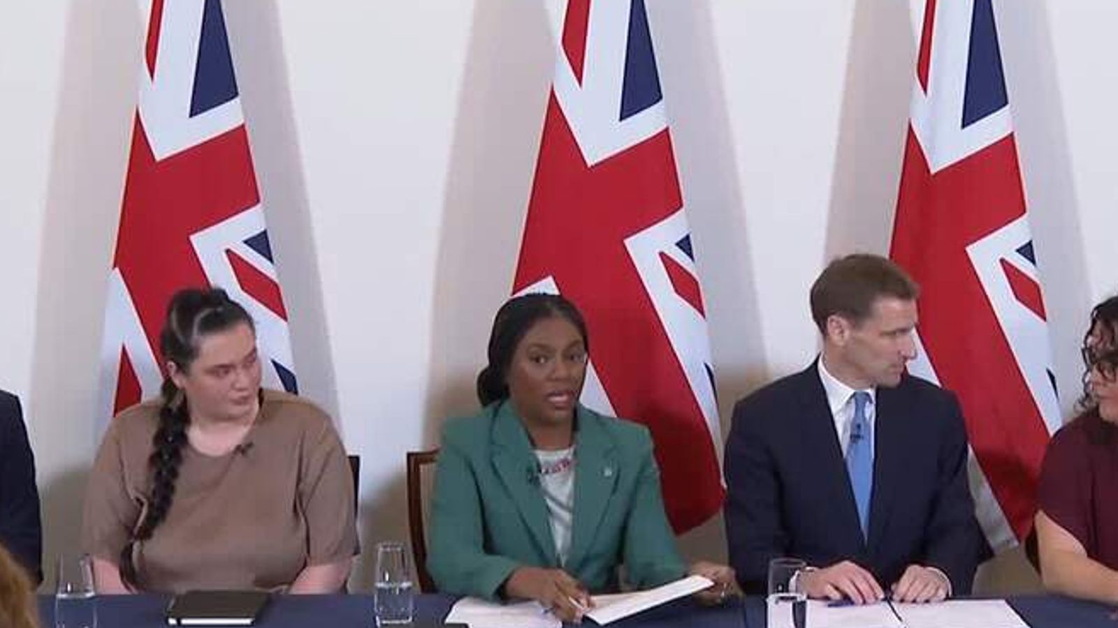 Sky’s home editor Jason Farrell questions Badenoch on grooming gangs inquiry