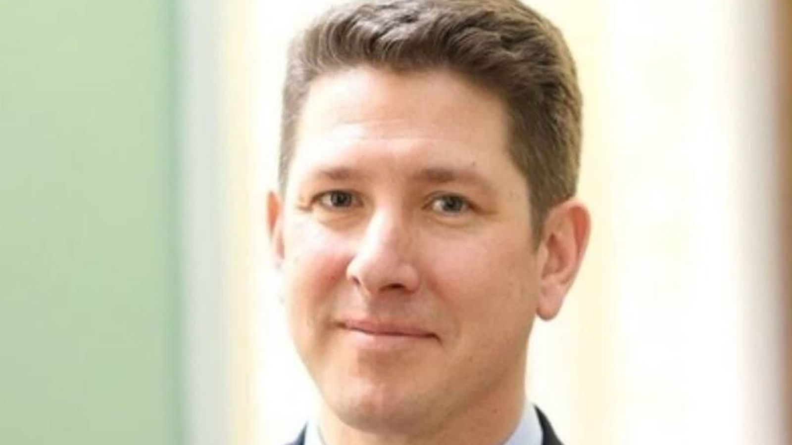 New UK ambassador to US is victory for Sir Humphreys over politicians