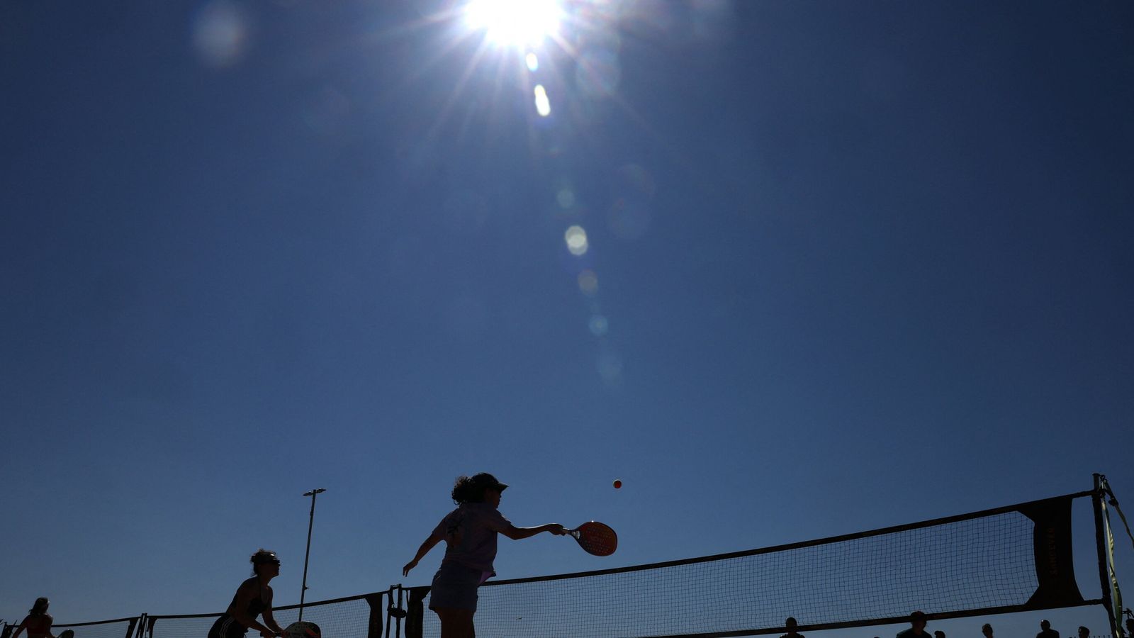Another day of sun: It's been the UK's sunniest year ever