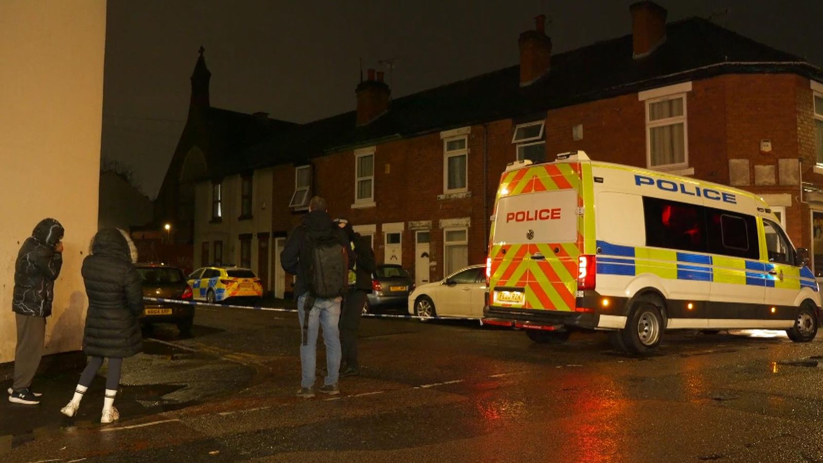 skynews-evacuation-derby_7101237.jpg?202