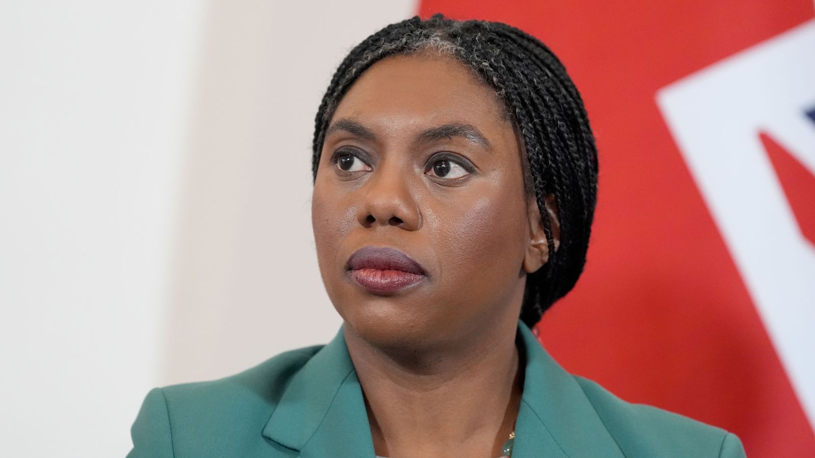 Grooming gangs inquiry must 'leave no stone unturned', Kemi Badenoch tells government