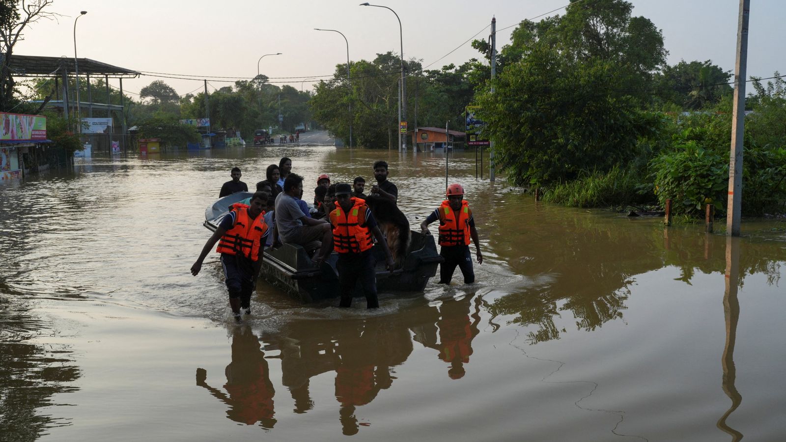 Rescue efforts continue across south of Asia as floods death toll climbs
