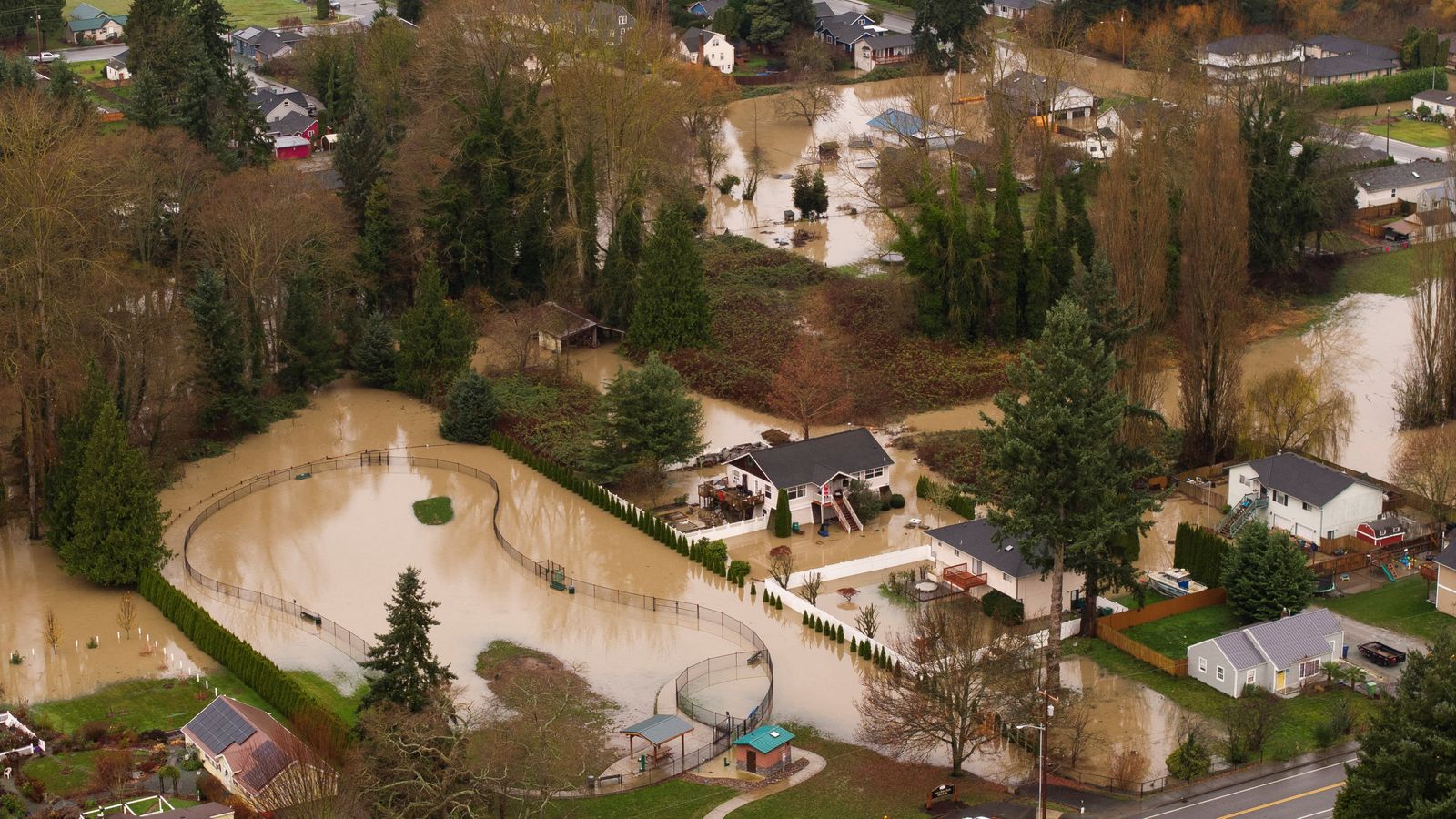 Washington state flooding forces entire city to evacuate as rivers reach historic highs