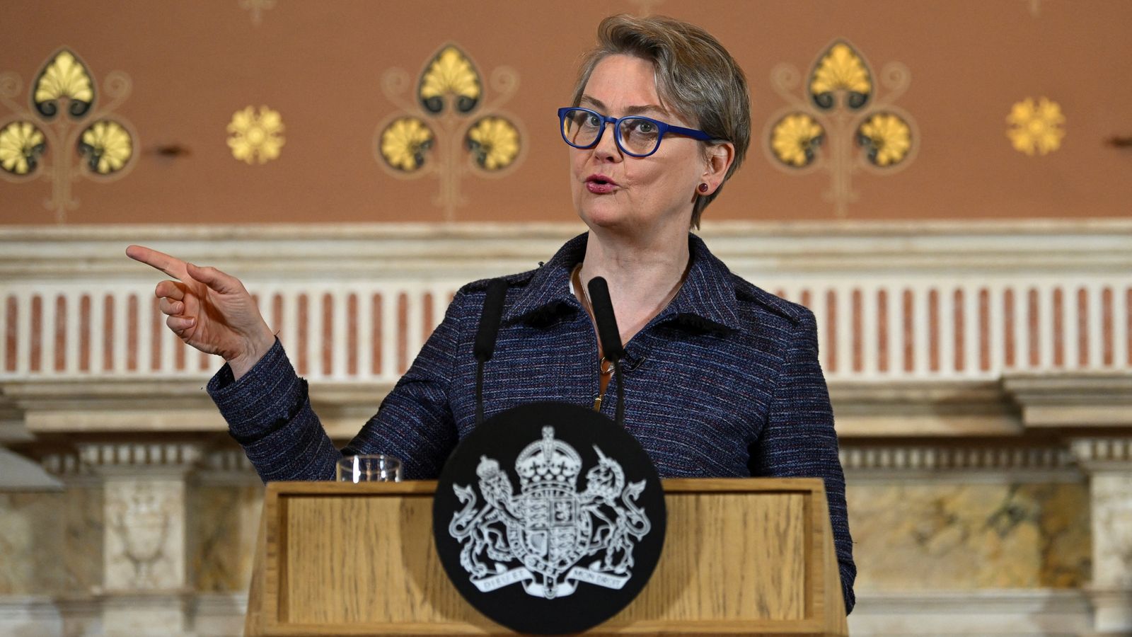 Image for US 'clear about commitment to NATO'