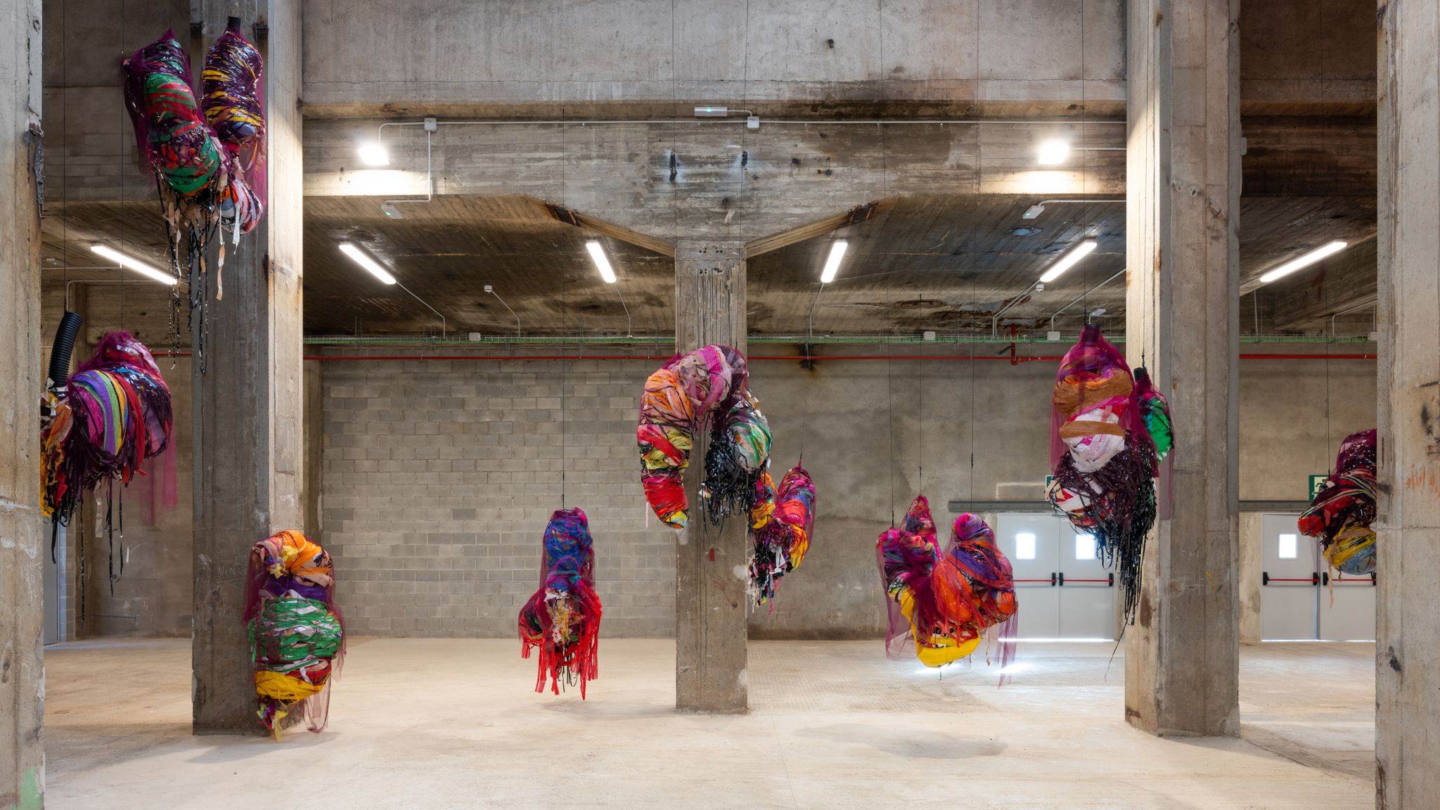 Scottish artist Nnena Kalu wins Turner Prize 2025 for hanging