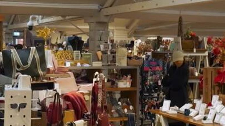 With concerns about the police response to shoplifting, many are now resorting to controversial facial recognition technology