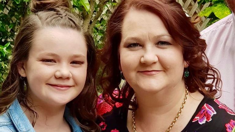 Emma Mason and her daughter Tilly