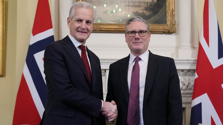 Premier Sir Keir Starmer i jego norweski odpowiednik Jonas Gahr Store w czwartek. Zdjęcie: PA
