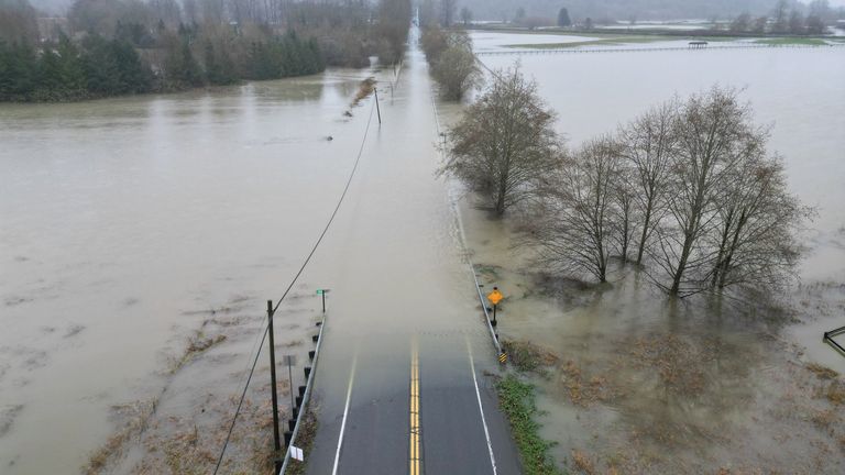 'Catastrophic', life-threatening, floods hitting Washington State, USA 4 Pic:The Seattle Times/AP