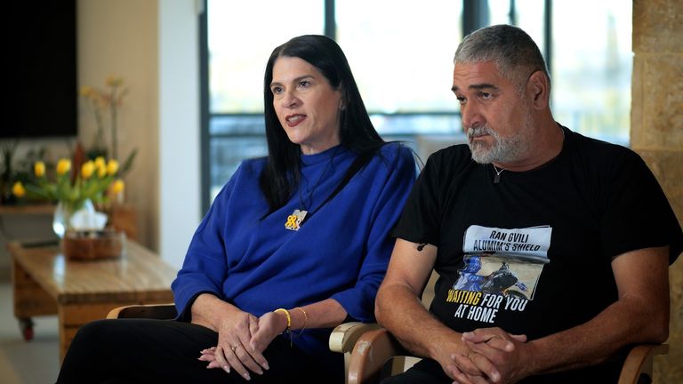 Ran's parents Talik and Itzik