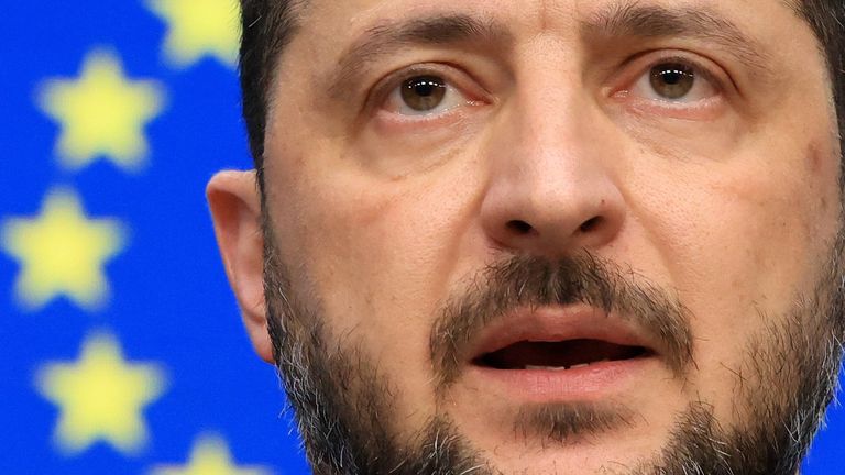 Prezydent Ukrainy Wołodymyr Zełenski na szczycie przywódców Unii Europejskiej w Brukseli, Belgia. Fot: Reuters