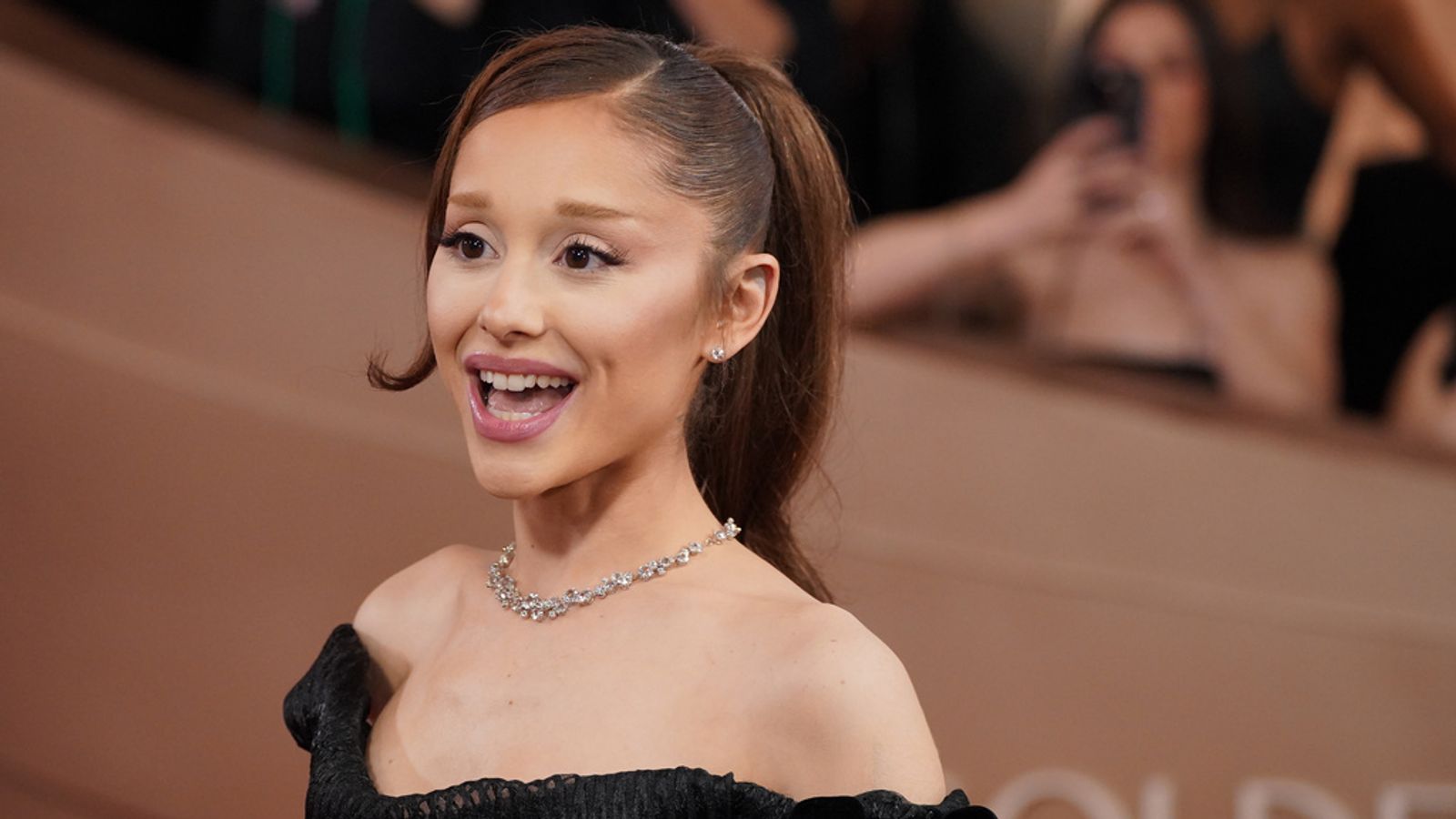 Image for Golden Globes latest: Stars hit the red carpet ahead of tonight's ceremony