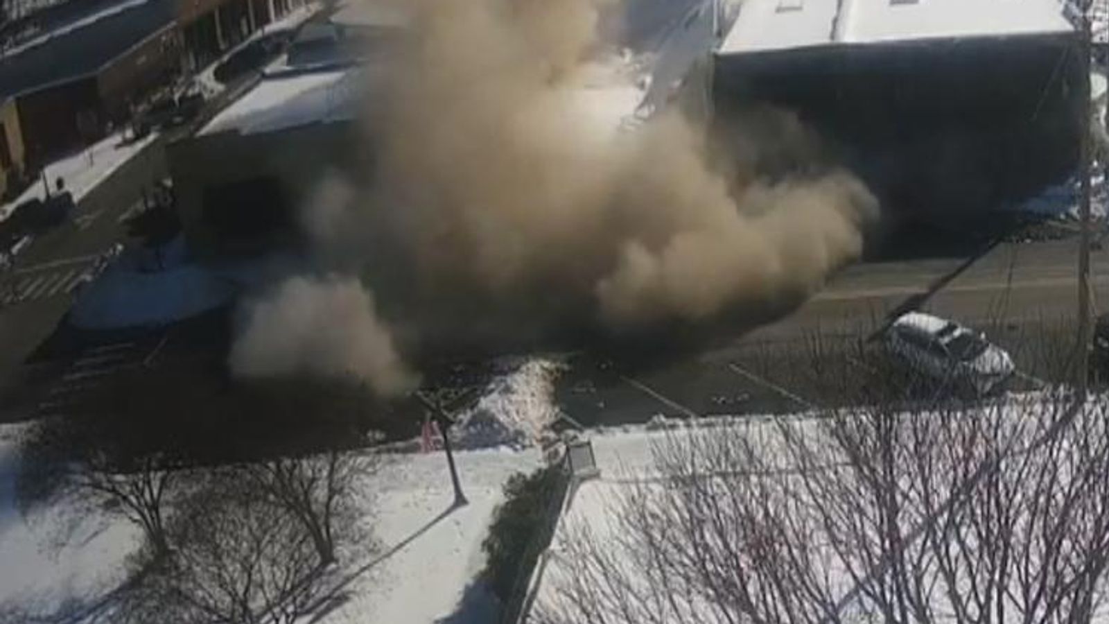 CCTV: Building collapses under weight of snow in Arkansas | US News ...