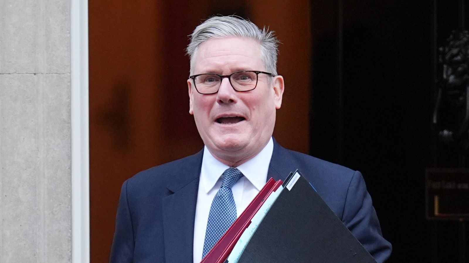 Един обратен завой на всеки три месеца - по-внимателен поглед към лейбъристите в офиса