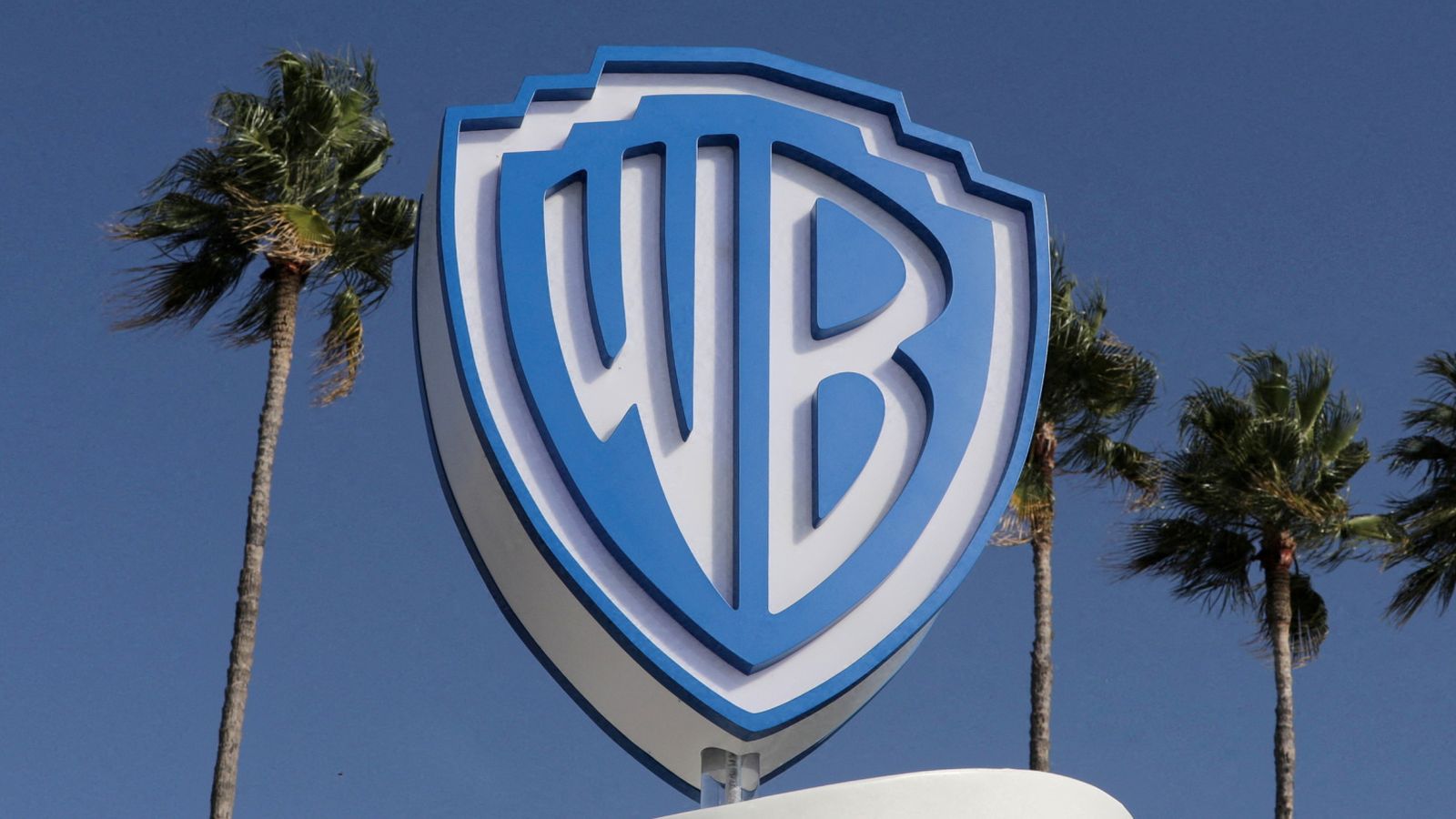 Netflix boosts offer for Warner Bros Discovery