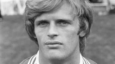 Ex-Man United star said heading ball 'hasn't helped' following dementia