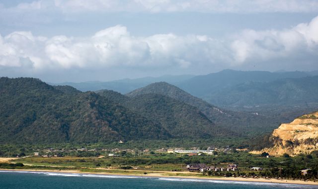 Five human heads found hanging at picturesque beach