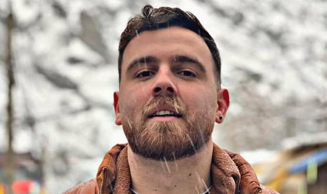 Iranian protester Erfan Soltani released after death sentence threat