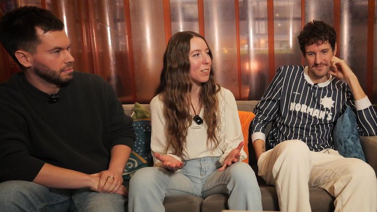 Müzisyen Lila Tristram, yapay zeka parçalarını tüketen botlara para kaybetmenin kanının kaynadığını söylüyor