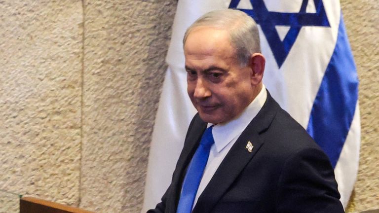 Premier Izraela Benjamin Netanjahu uczestniczy w posiedzeniu Knesetu, izraelskiego parlamentu, 26 stycznia. Zdj.: Reuters