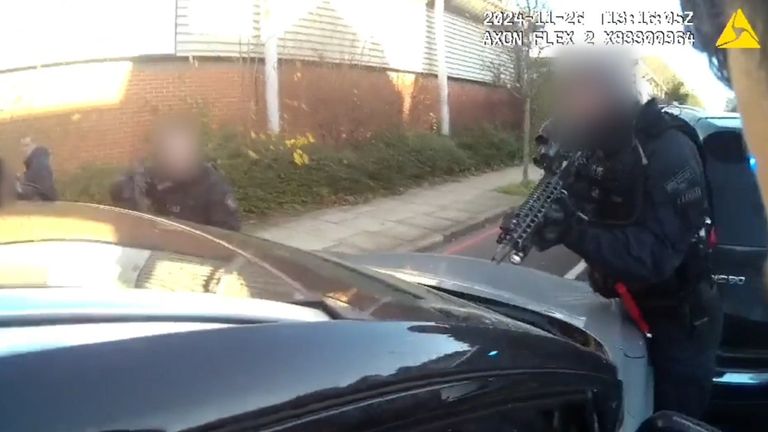 Zatrzymany przez uzbrojoną policję. Zdjęcie: Spotkałem policję