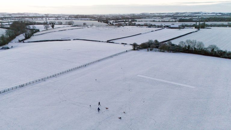 Amber Snow Warnings Issued for Scotland as UK Faces Wintry Start to 2026