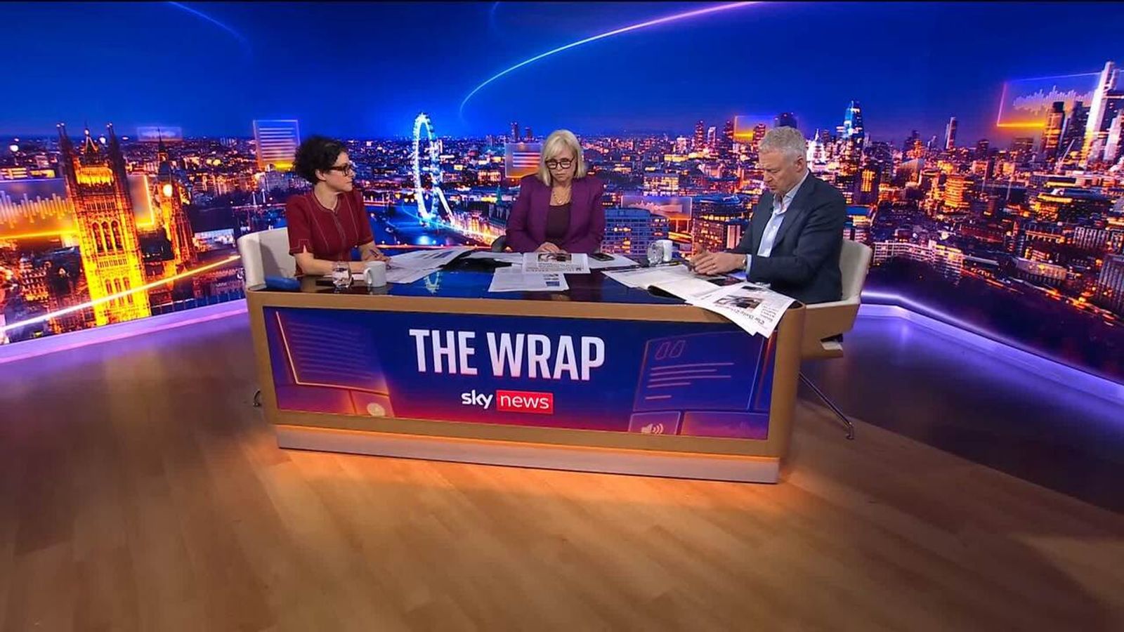 Government unveils cancer strategy