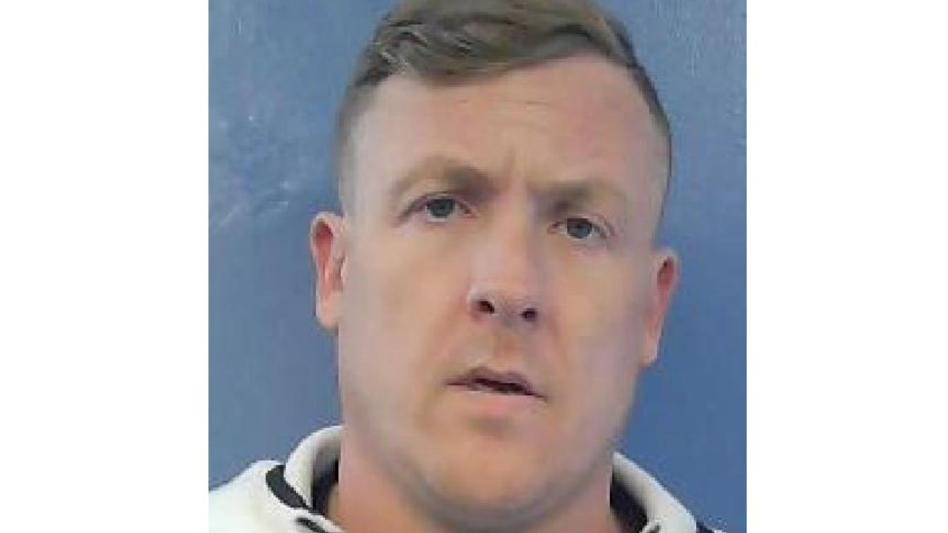 Manhunt after convicted robber absconds from prison