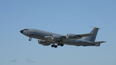 یک سوخت‌رسان KC-135 استراتوتانکر نیروی هوایی آمریکا