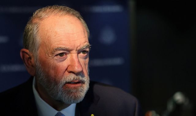 US ambassador Mike Huckabee sparks backlash from Arab nations with Israel remarks