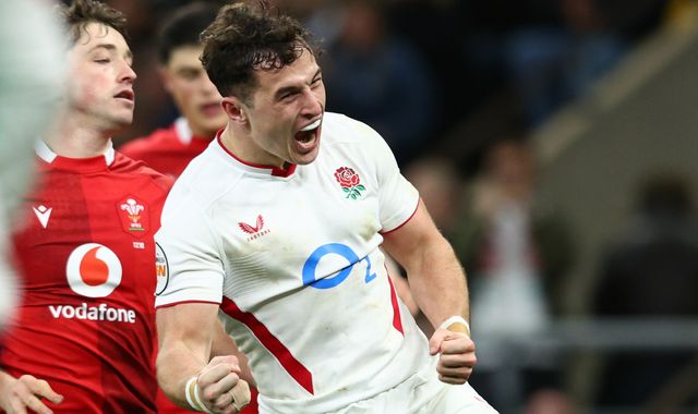 England 48-7 Wales: Henry Arundell scores hat-trick in seven-try mauling to launch Six Nations bid