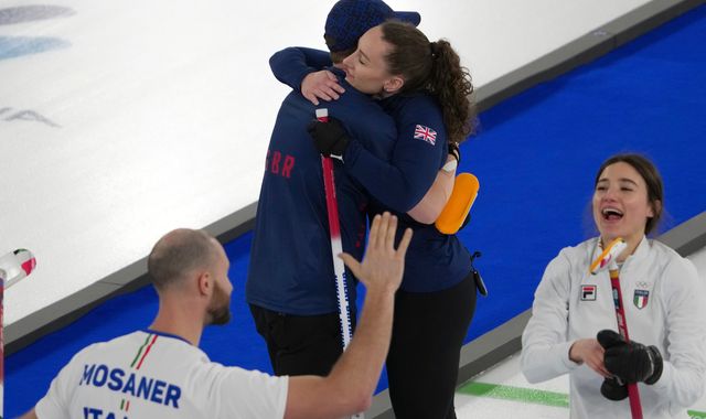 Winter Olympics: Team GB's Bruce Mouat and Jen Dodds miss out on first medal in mixed doubles curling