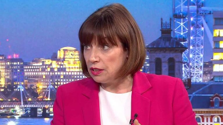 Beth Rigby gives her analysis after the Commons vote on the release of government related to Mandelson