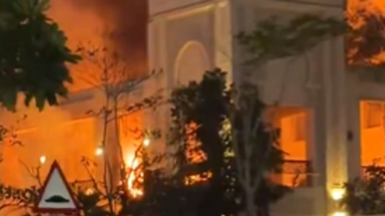 The fire at the Fairmont The Palm hotel. Pic: @alex_tfmg