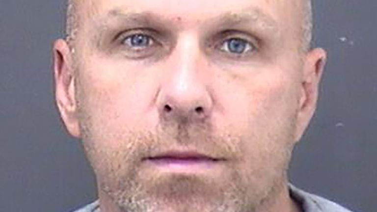 Kirk Holdrick de 2005 yılında silahlı soygun suçundan ömür boyu hapis cezasına çarptırılmıştı. Resim: Metropolitan Polisi/PA