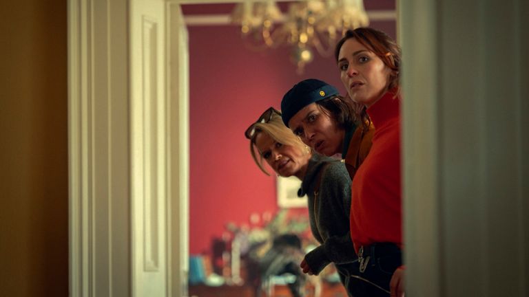 Nowy projekt Lisy McGee skupia się na trzech trzydziestokilkuletnich kobietach, które spotykają się ponownie po śmierci przyjaciela z dzieciństwa. Zdjęcie: Netflix