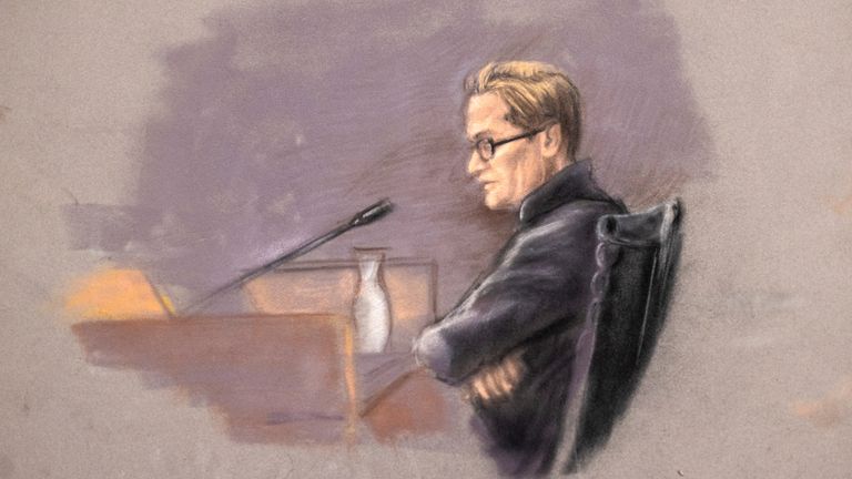 Szkic sądowy przedstawia Mariusa Borga Hoiby’ego podczas drugiego dnia toczącego się przeciwko niemu procesu. Fot: Reuters
