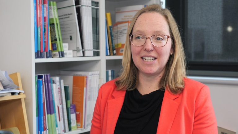 Harriet Hintzer, 'Onlara doğru şeyleri verirseniz çocuklar okumayı severler' diyor