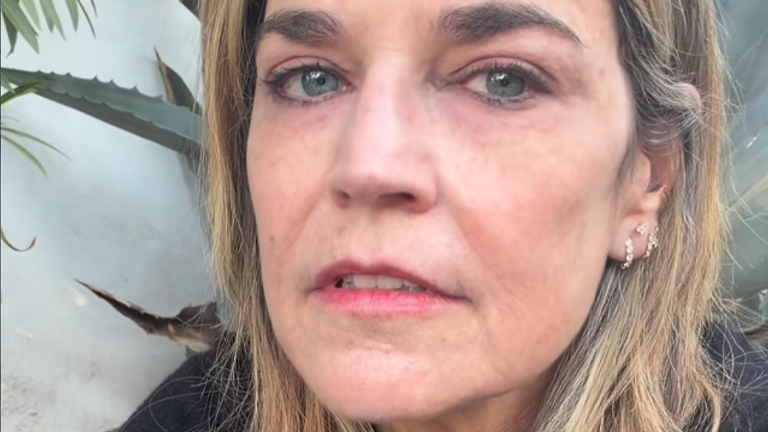 Savannah Guthrie Makes Emotional Plea to Mother's Kidnapper After Glove Discovery