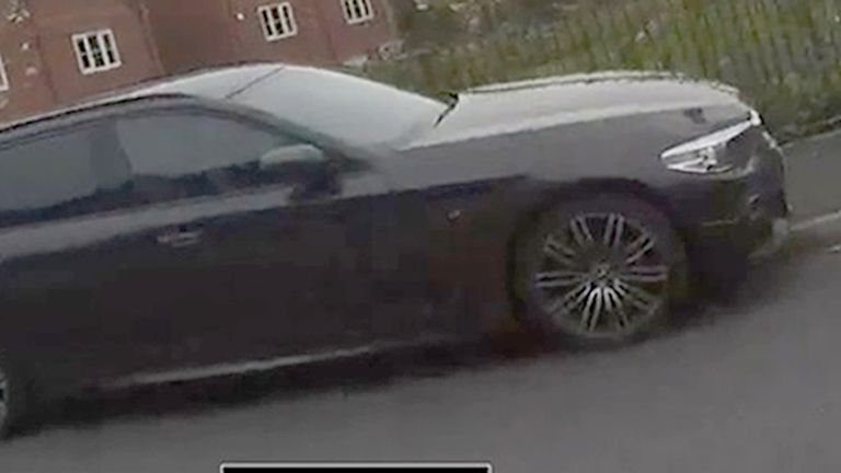 Shaw'un satın aldığı iki BMW'nin değeri yaklaşık 120.000 £ idi. Resim: PA/GMP