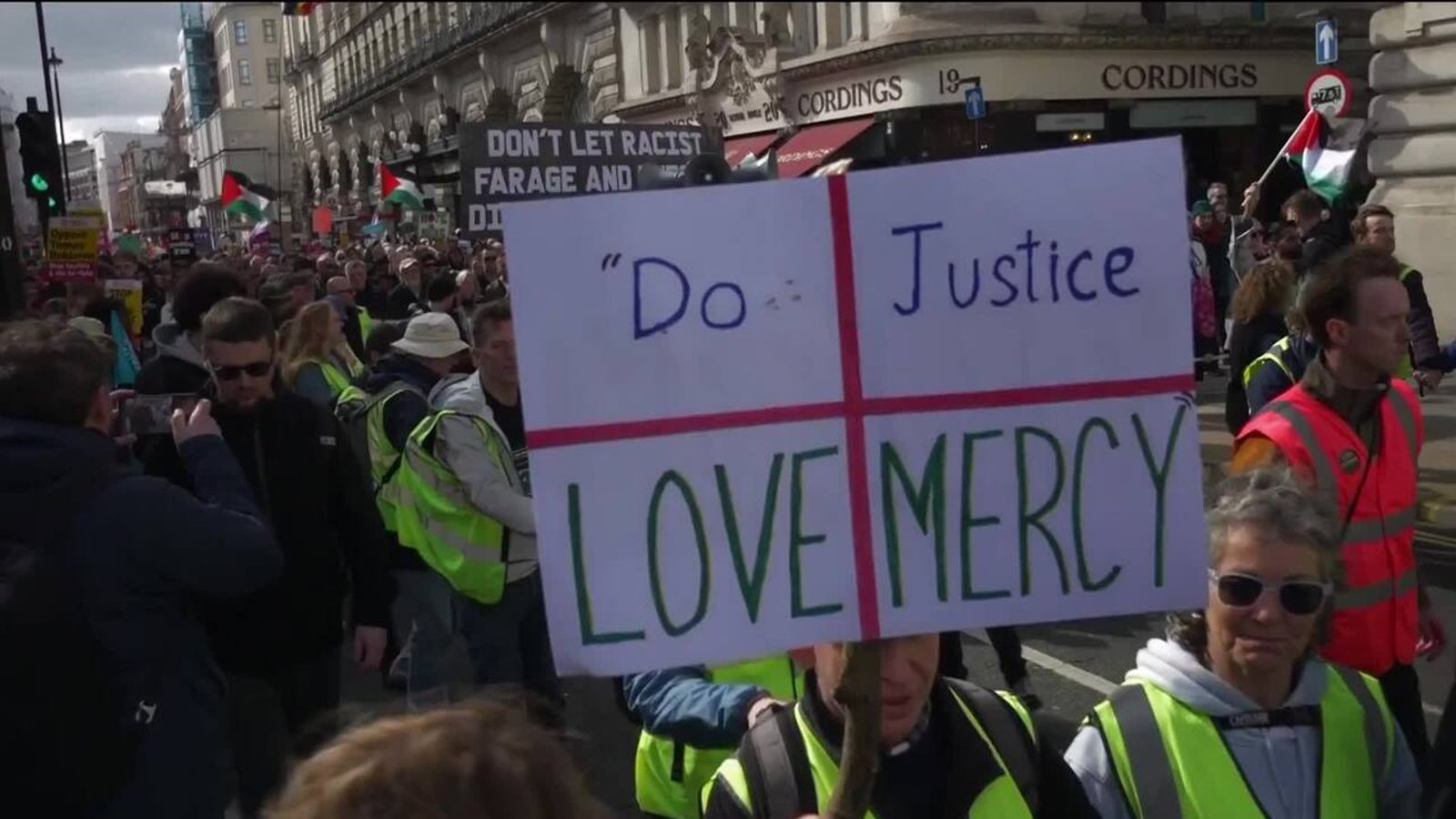 Tens of thousands join London rally against the far right | News UK ...