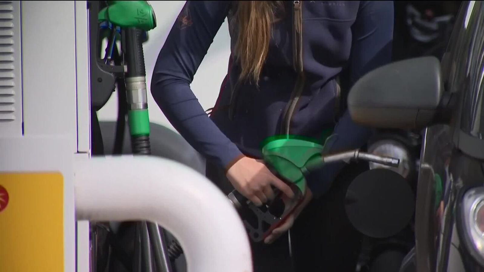 Fuel prices rise four times in one week as Iran war hits UK drivers ...