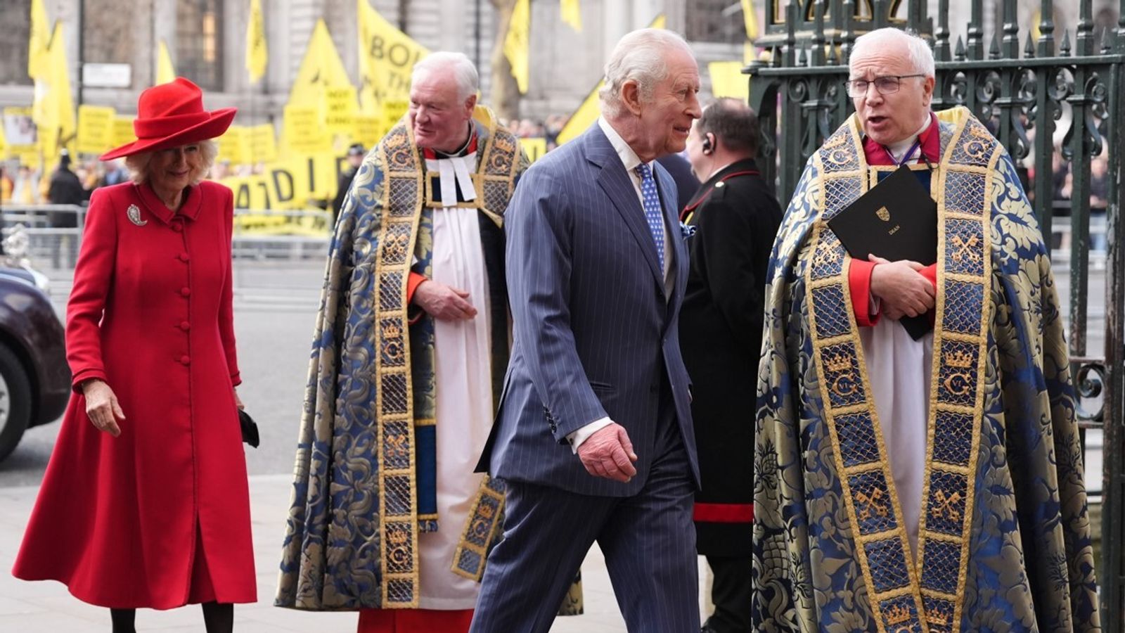 Protests as royals arrive at Westminster Abbey for Commonwealth Day service
