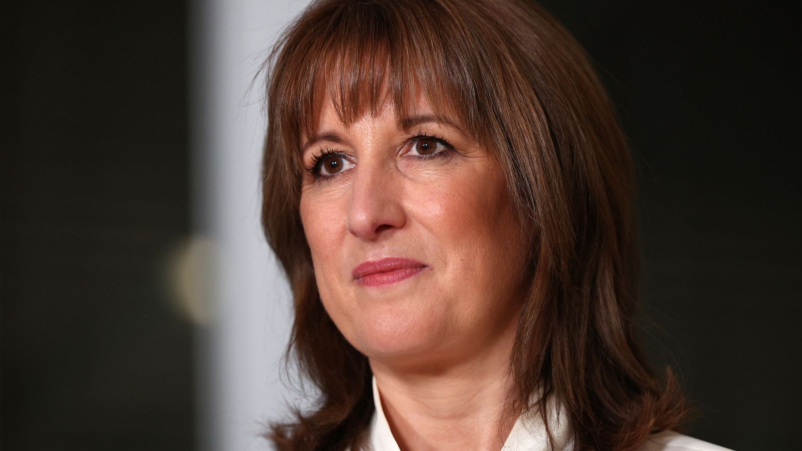 Rachel Reeves to set out plans to tackle war-driven price hikes